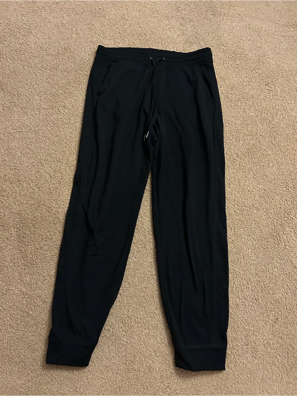 american eagle joggers